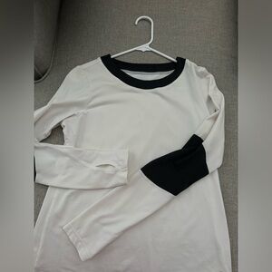 Sofibella long sleeve top